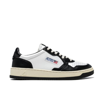 AUTRY | WB01 Sneakers Medalist low bicolor in pelle bianca e nera
