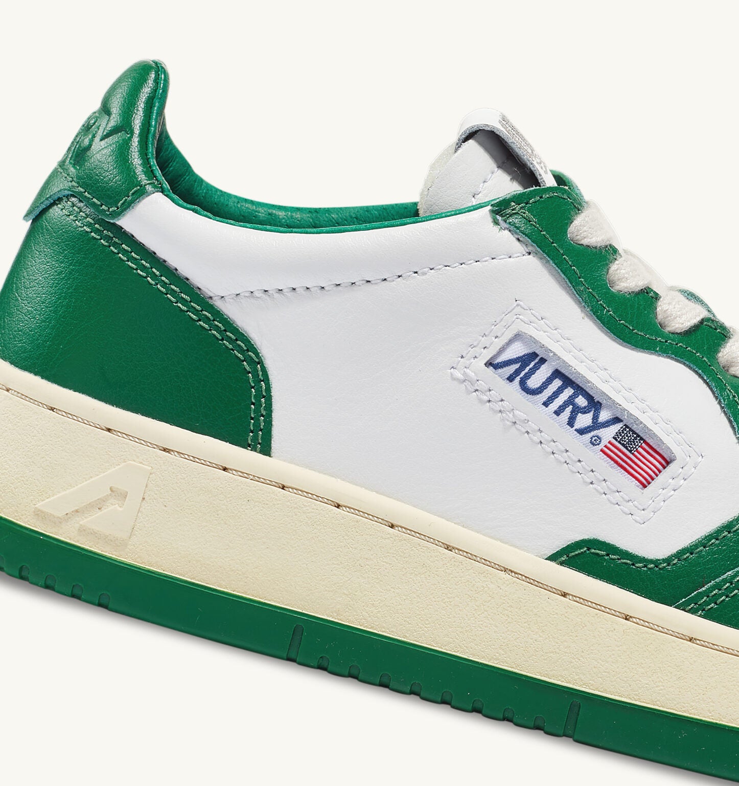 Autry | Sneakers Medalist low in pelle bicolor verde WB03