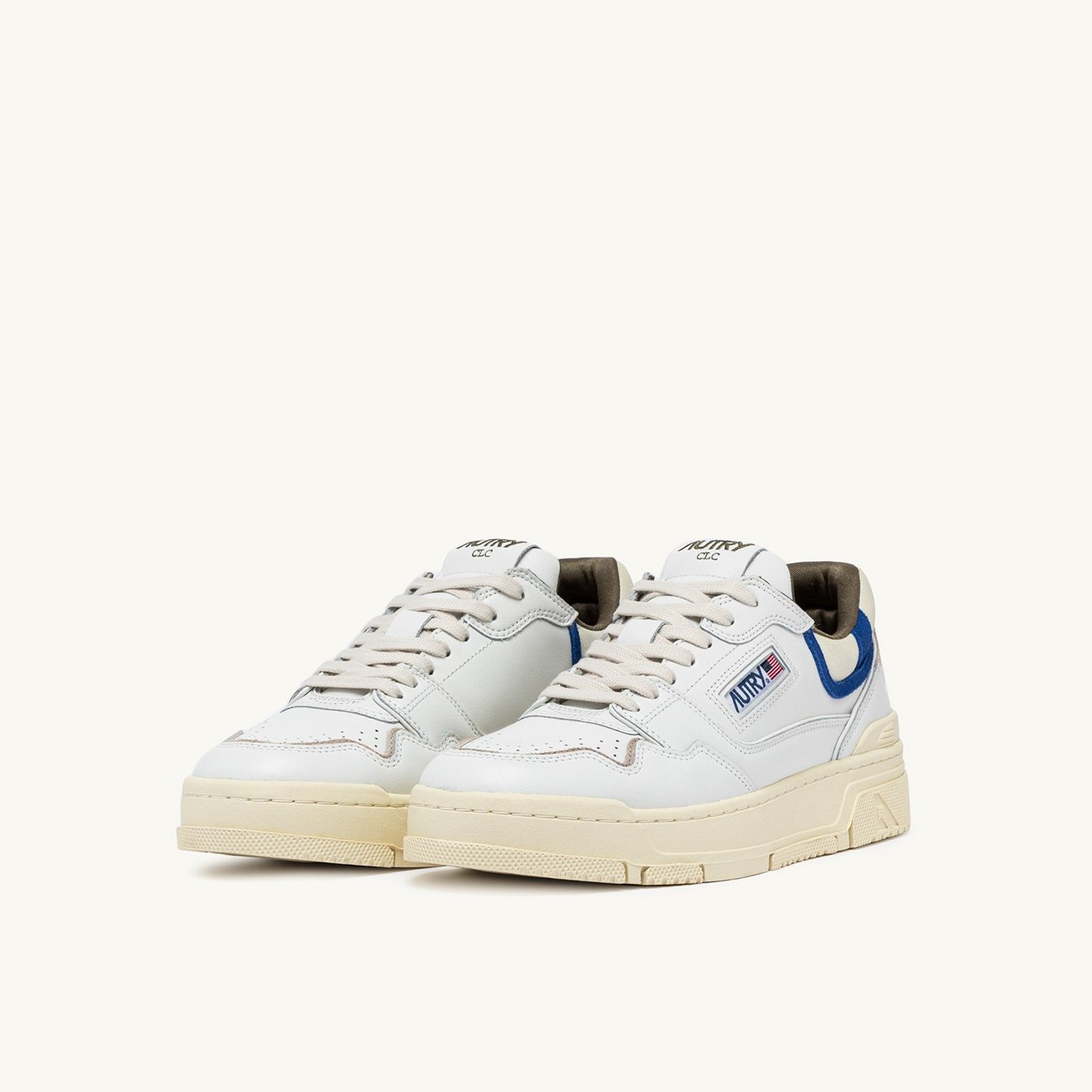 Autry | MY01 Sneakers Clc low in pelle bianca e azzurra