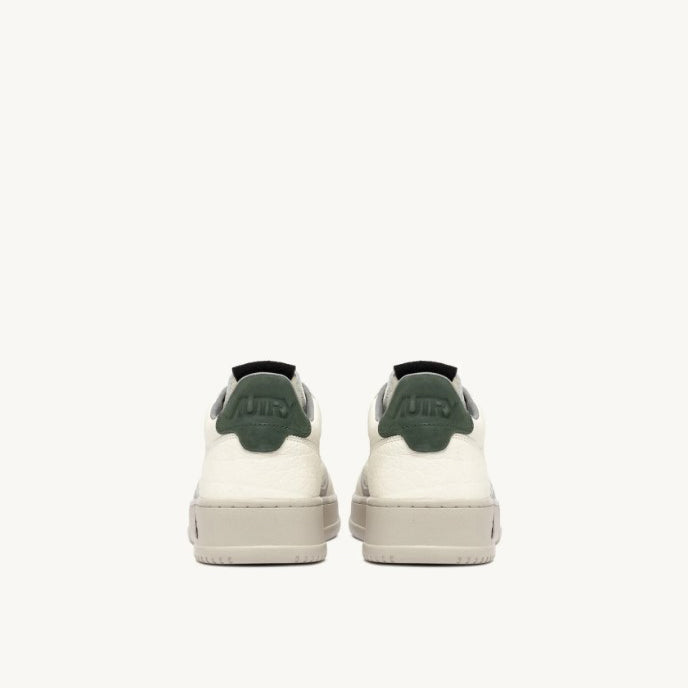Autry | NE05 Sneakers Medalist low in pelle mountain e loft