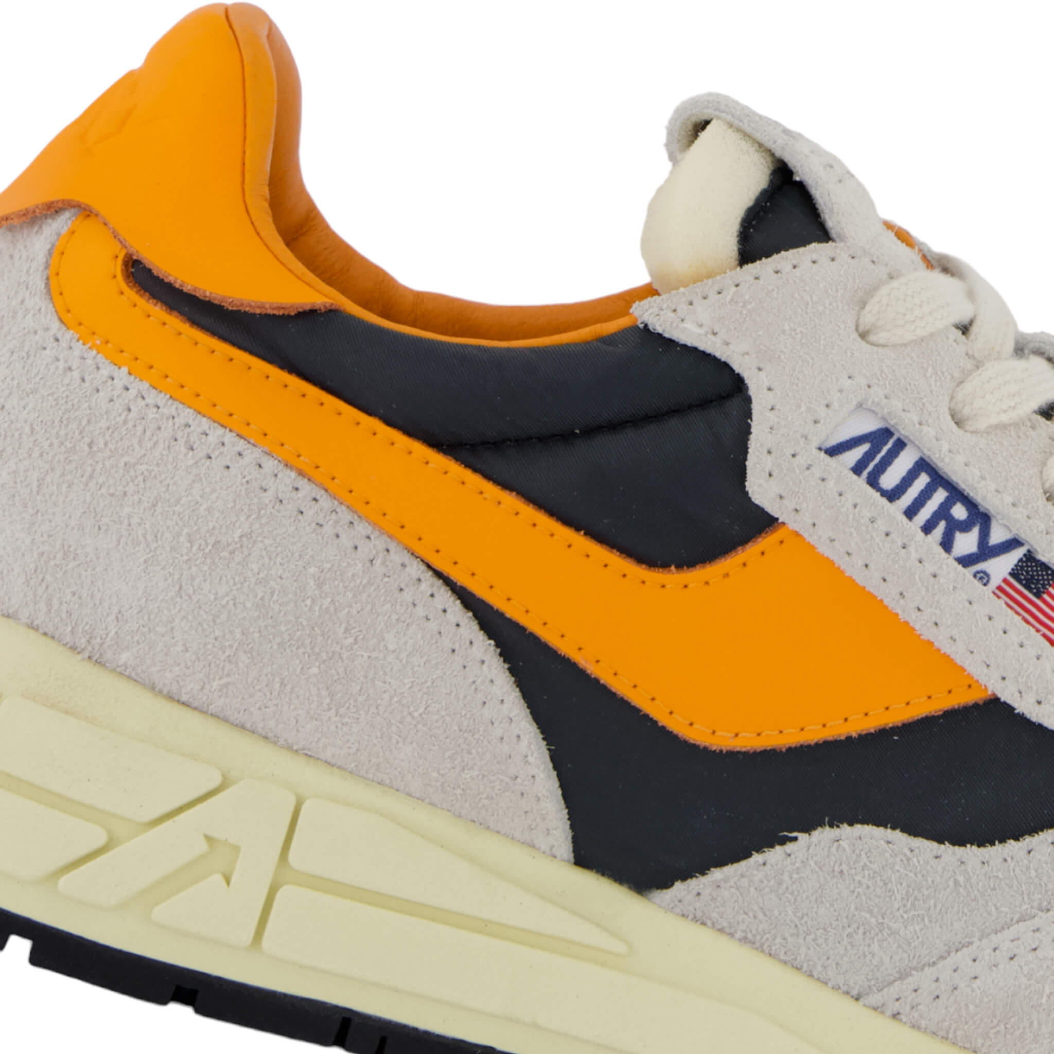 Autry | Sneakers Reelwind low in suede e nylon bianco e arancione HN02