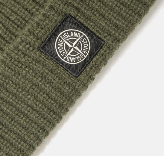 Stone Island | Berretto con logo muschio