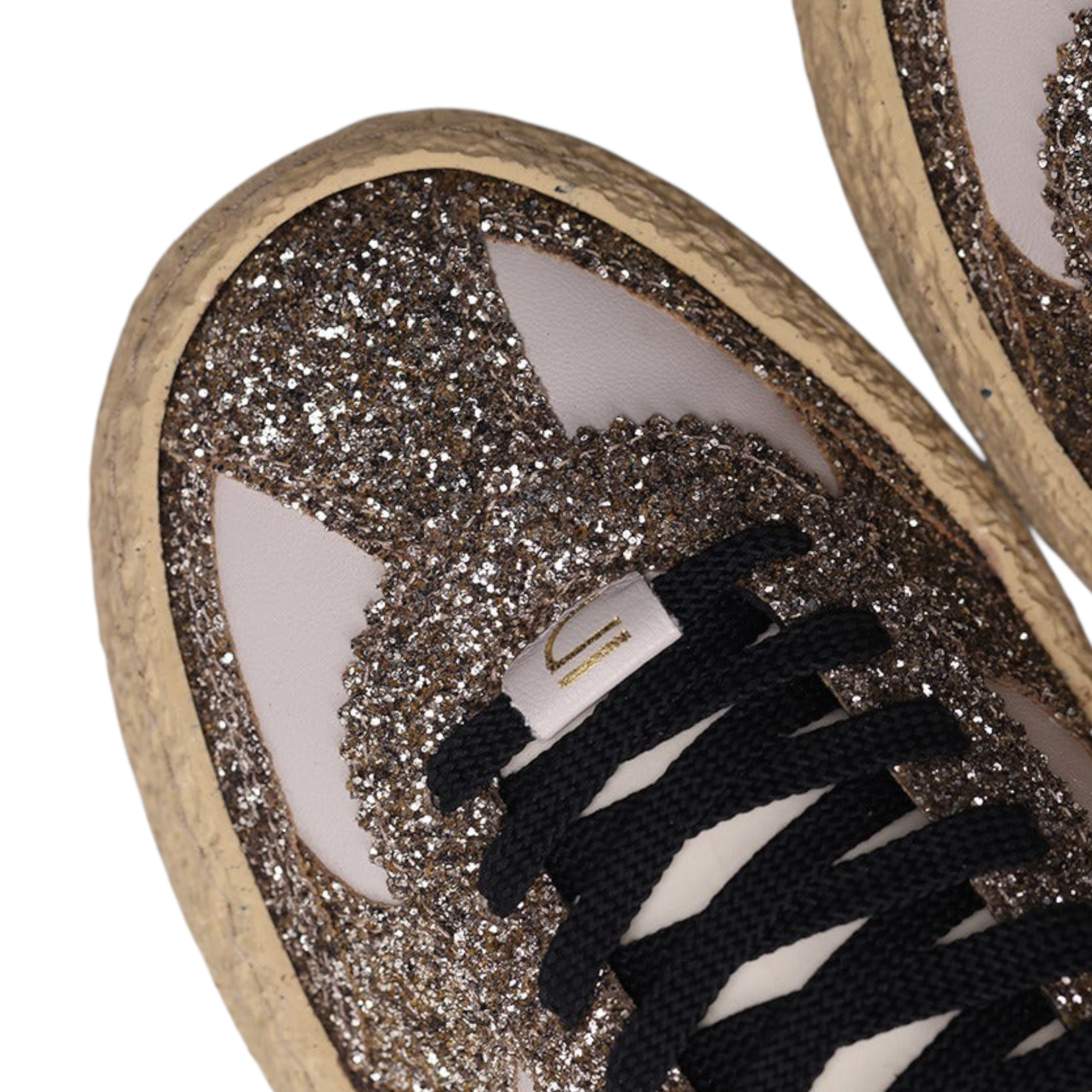 Puraai | Glitter in Pelle